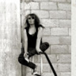 Meet your Posher, Claire